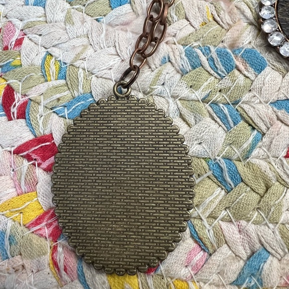 LV style Earrings and necklace set - Picture 3 of 6